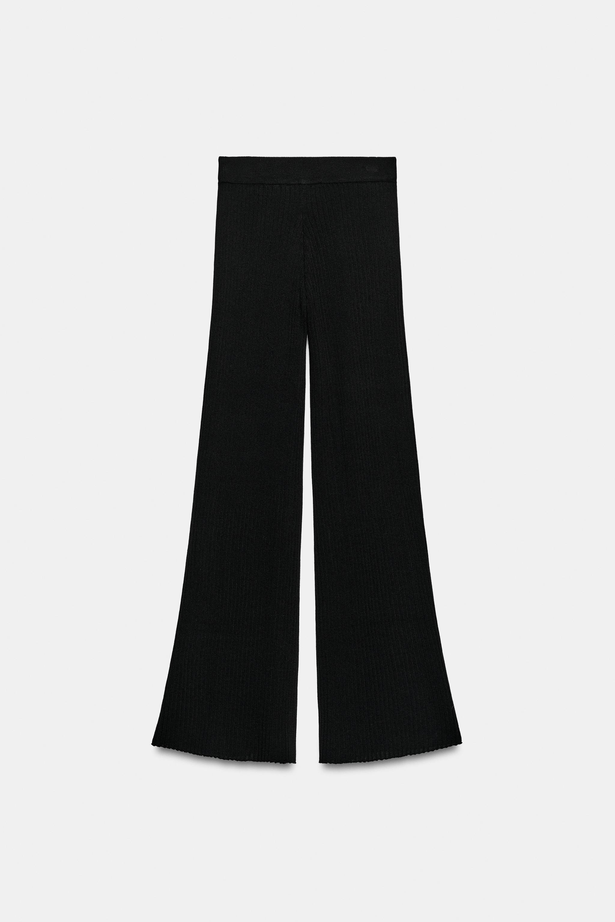 PANTALON LARGE EN MAILLE CÔTELÉE